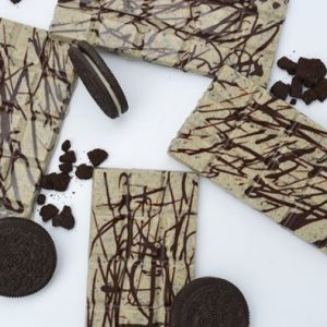 COOKIES & CREAM DREAMS BAR
